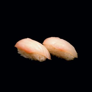 4. Nigiri Pez blanco (2 Uds.)