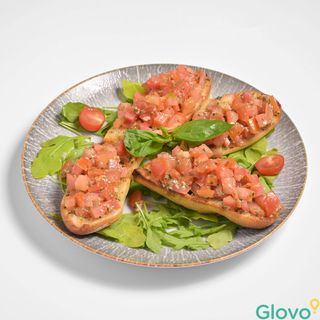 BRUSCHETTA Z POMIDORAMI I BAZYLIĄ 4 SZT.