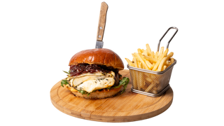 Blue Cheese Burger z frytkami