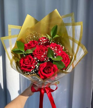 Bouquet de 12 roses 