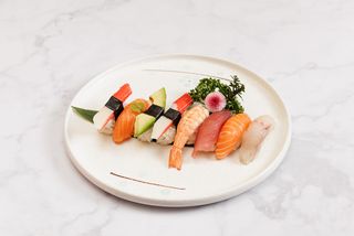 90. Nigiri Mix - 8 Pezzi
