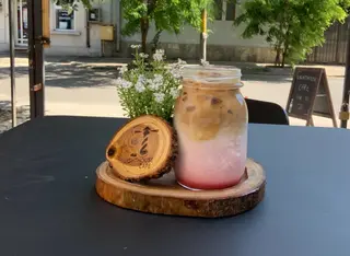 Pink latte Large