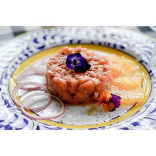 Tartare di salmone Siciliano con note di arancia
