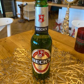 Бира Бекс алкохолна 330 мл