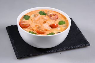 Том-Ям с семгой