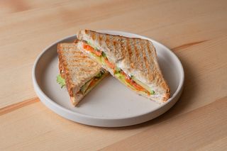 Сендвіч з лососем