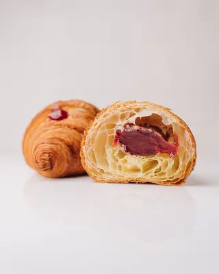 Brioche alla confettura di lampone