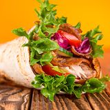 Döner kebab sólo carne de pollo