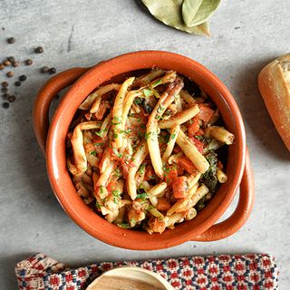 Tocănița cu fasole galbenă și spanac (post)