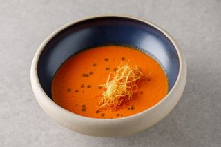 Supă de tomate cu ardei copt