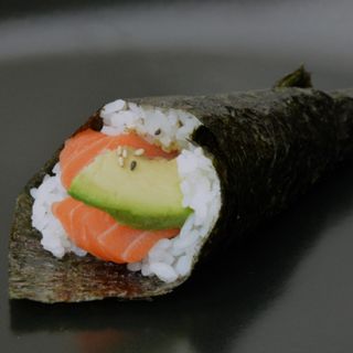 Temaki salmone - 1 pezzo