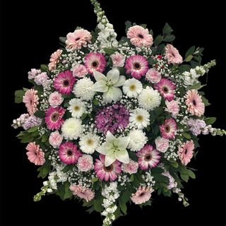 Coroa em tons de cor de rosa/branco