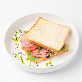 Тост с ветчиной 