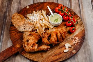 Meniu  Pui intreg la Ceaun