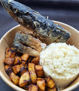 Garba ( Tipico della Costa d'Avorio)