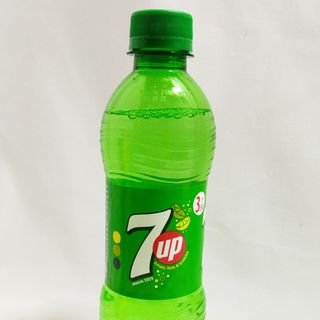 7 Up- ( 33cl ) 