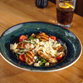 ცეზარი ქათმით