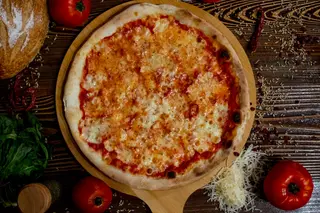 Pizza Margherita M