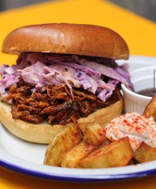 Pulled Pork Burger