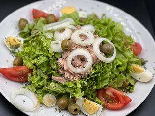 Tuna salata  300 gr