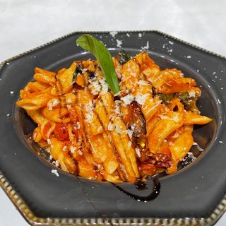 Penné AL Arrabbiata + Coca offert