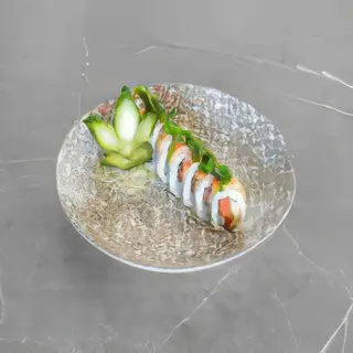 Uramaki noruego