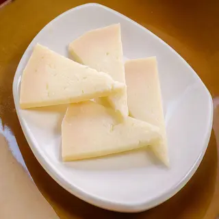 Queso Viejo De Oveja (120 G.)
