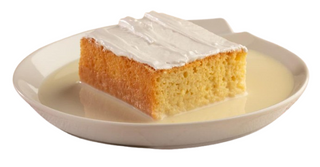 Bizcocho Tres Leches (Porción)
