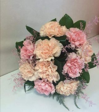 Bukiet kwiatowy "Goździk"