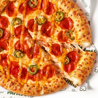 Hot Honey Pepperoni - Familiar Borde Queso