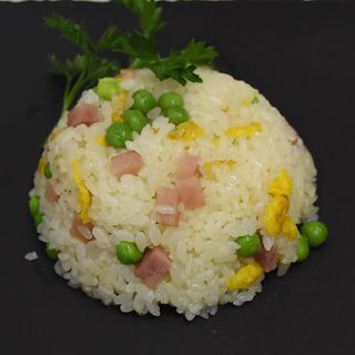 M10. Riso alla cantonese