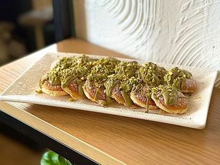 Міні-панкейки з фісташковим кремом (170g)