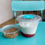 Yogurt & granola