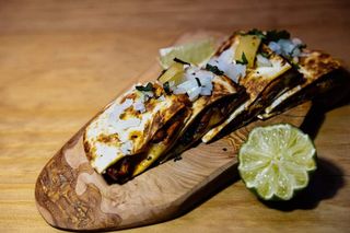 Quesadilla Gringa Pastor (1 Ud.)