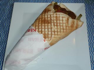 Halumi pita