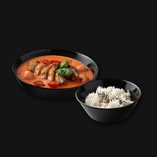 Czerwone Curry z kaczką