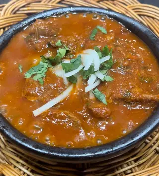ოსტრი