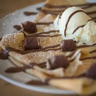 Crepe com Kinder Bueno