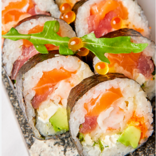 353.futomaki triopicale(10pz)三文鱼金枪鱼熟虾大卷