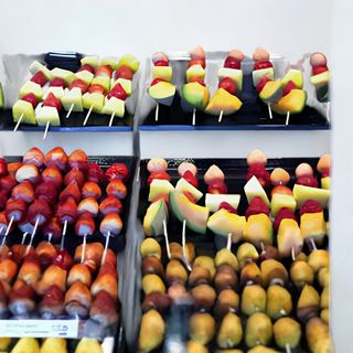 Frutta mista caramellata
