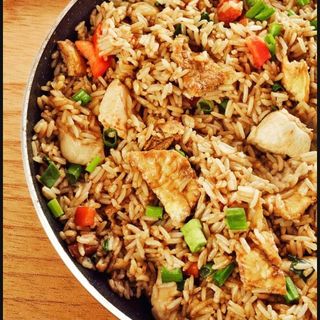 Arroz chaufa de pollo
