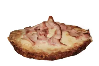 Schiacciata rosty provola e bacon