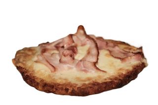 Schiacciata rosty provola e bacon