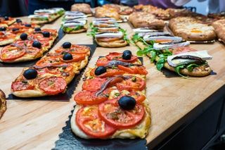 Coca De Queso Brie Y Jamón Ibérico