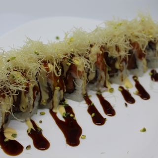 Uramaki speciale roll salmone con kataifi - 8 pezzi