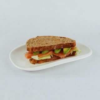 Sándwich integral de salmón