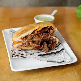Empanada Pelua