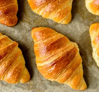 Croissant amanteigados