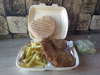 Bečka šnicla u korpi