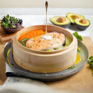 Лосось на пару с овощами